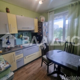 Продажа 2-комн квартиры на вторичном рынке улица Лескова,  д. 22