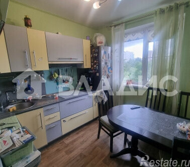 Продажа 2-комн квартиры на вторичном рынке улица Лескова,  д. 22