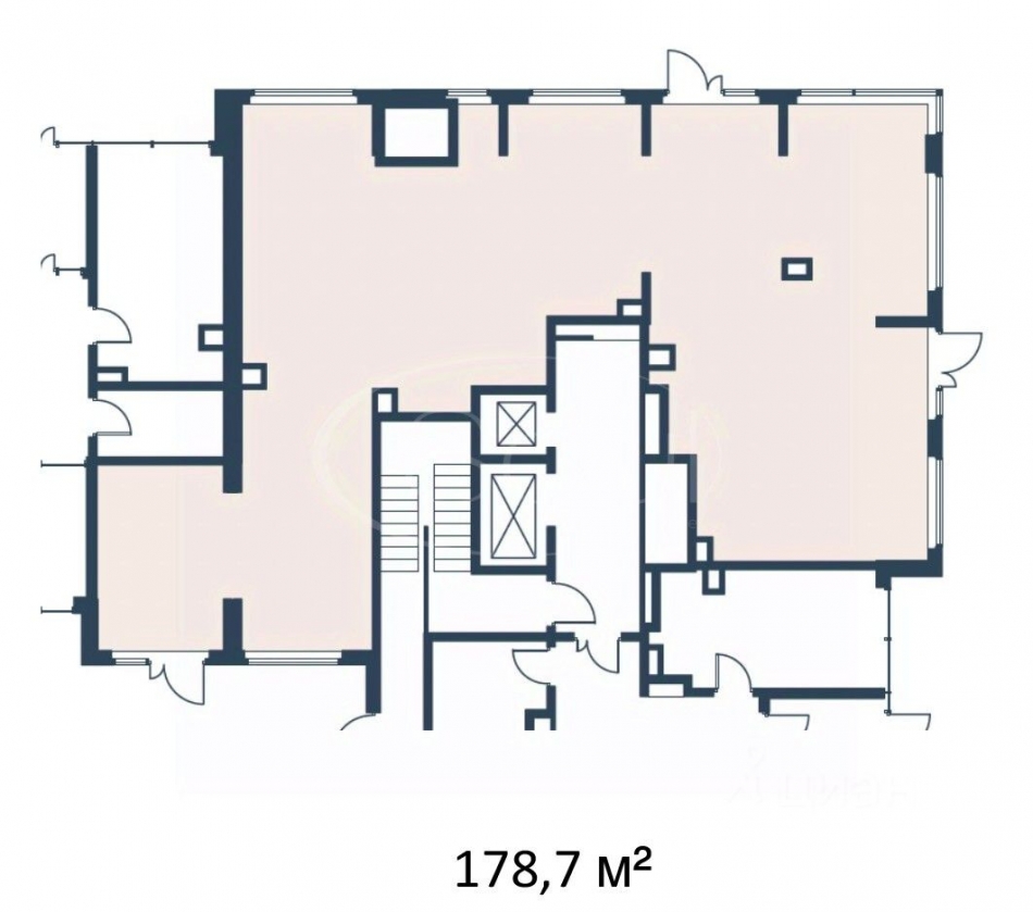 Продажа торгового помещения Отрадное, ул Парковая,  д. 1