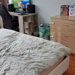 Продажа 1-комн квартиры на вторичном рынке улица Маршала Захарова,  д. 15