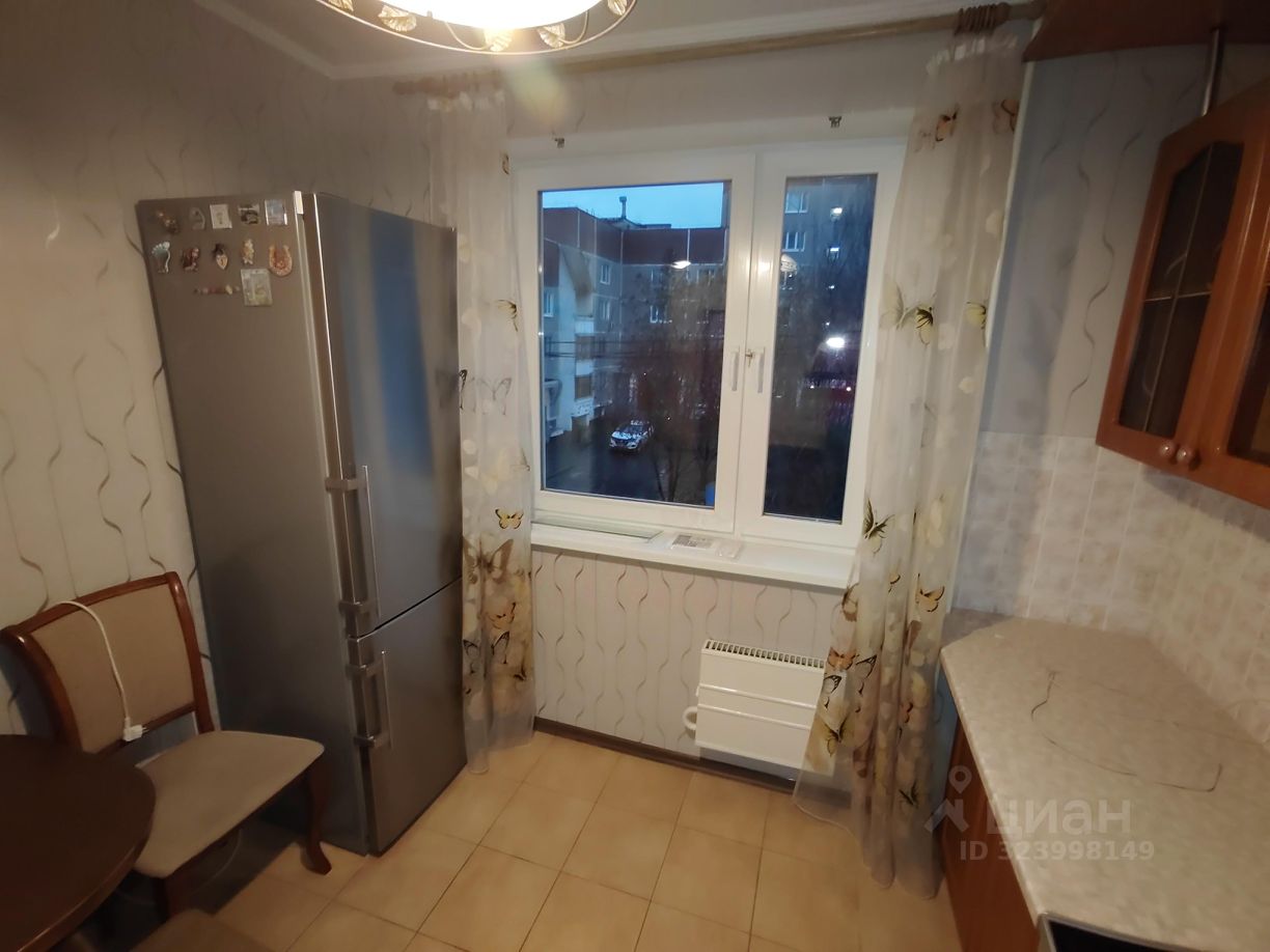 Аренда 1-комн квартиры на вторичном рынке Южнобутовская улица, 41