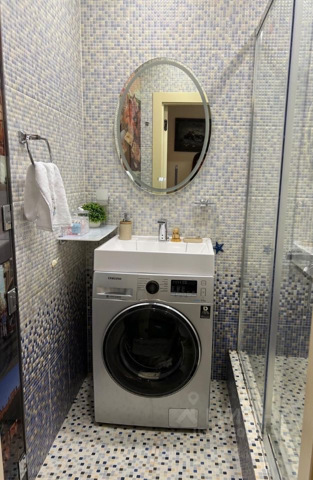 Продажа 3-комн квартиры на вторичном рынке улица Дыбенко, 11к3