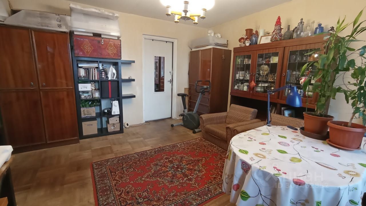 Продажа 3-комн квартиры на вторичном рынке проспект Наставников, 5К3