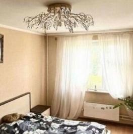 Продажа 3-комн квартиры на вторичном рынке улица Кашёнкин Луг