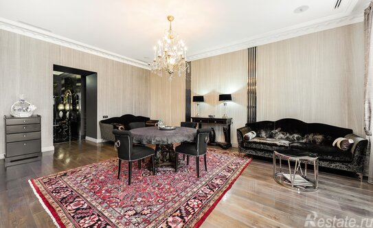 Продажа 5-комн квартиры на вторичном рынке улица Пречистенка,  д. 27