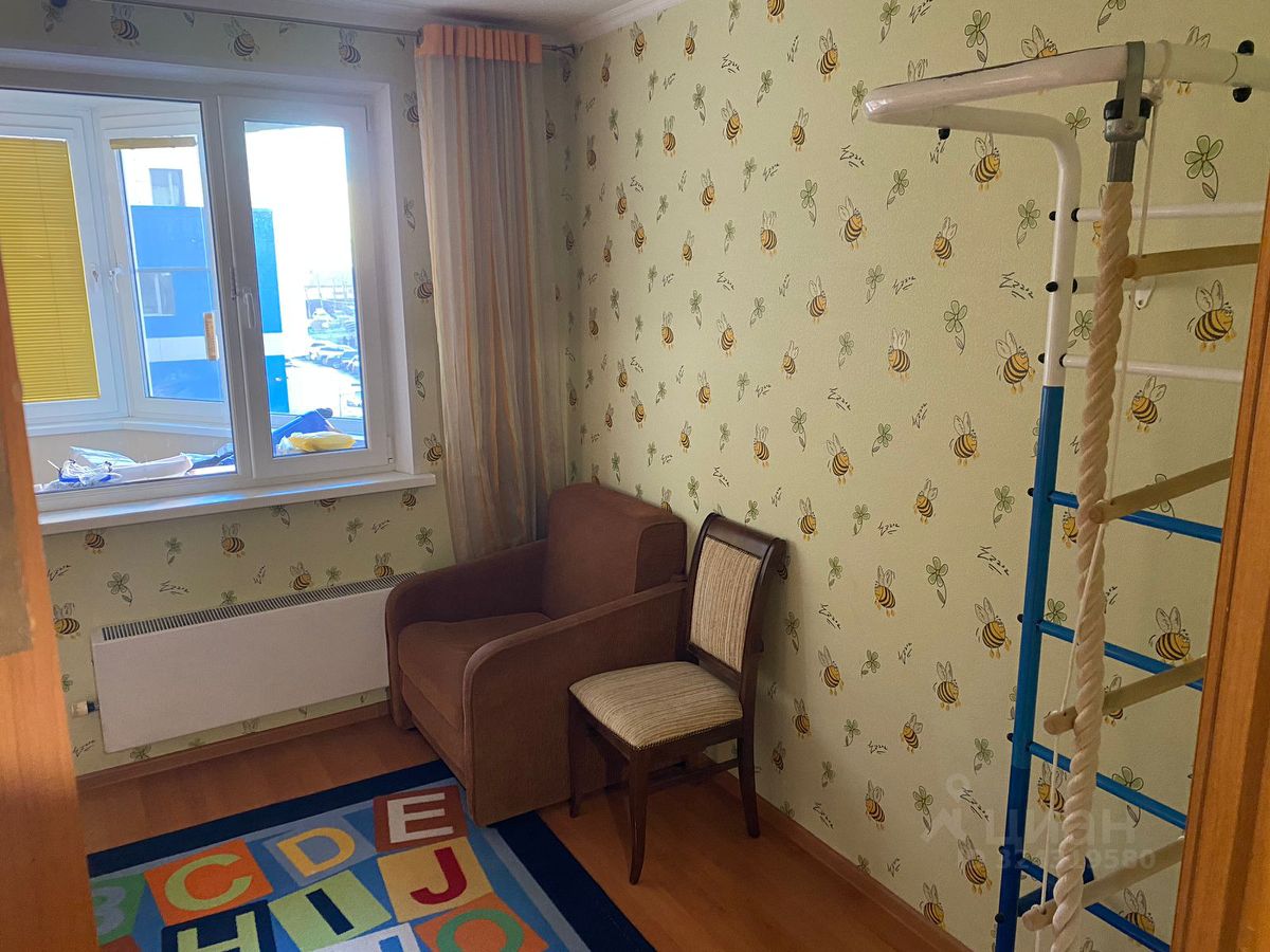 Аренда 3-комн квартиры на вторичном рынке Королев, проспект Космонавтов, 27а