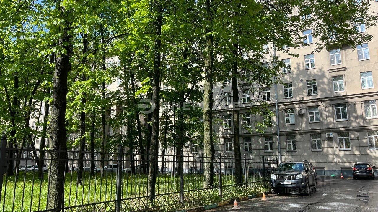 Продажа 2-комн квартиры на вторичном рынке улица Севастьянова, 14