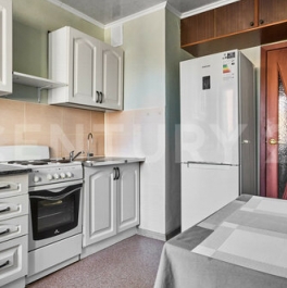 Продажа 1-комн квартиры на вторичном рынке Ветеранов пр-кт,  д. 118,  к. 1