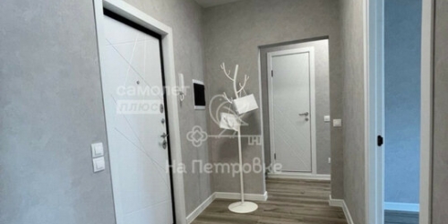 2-комн квартира Осенний б-р,  д. 5,  к. 1