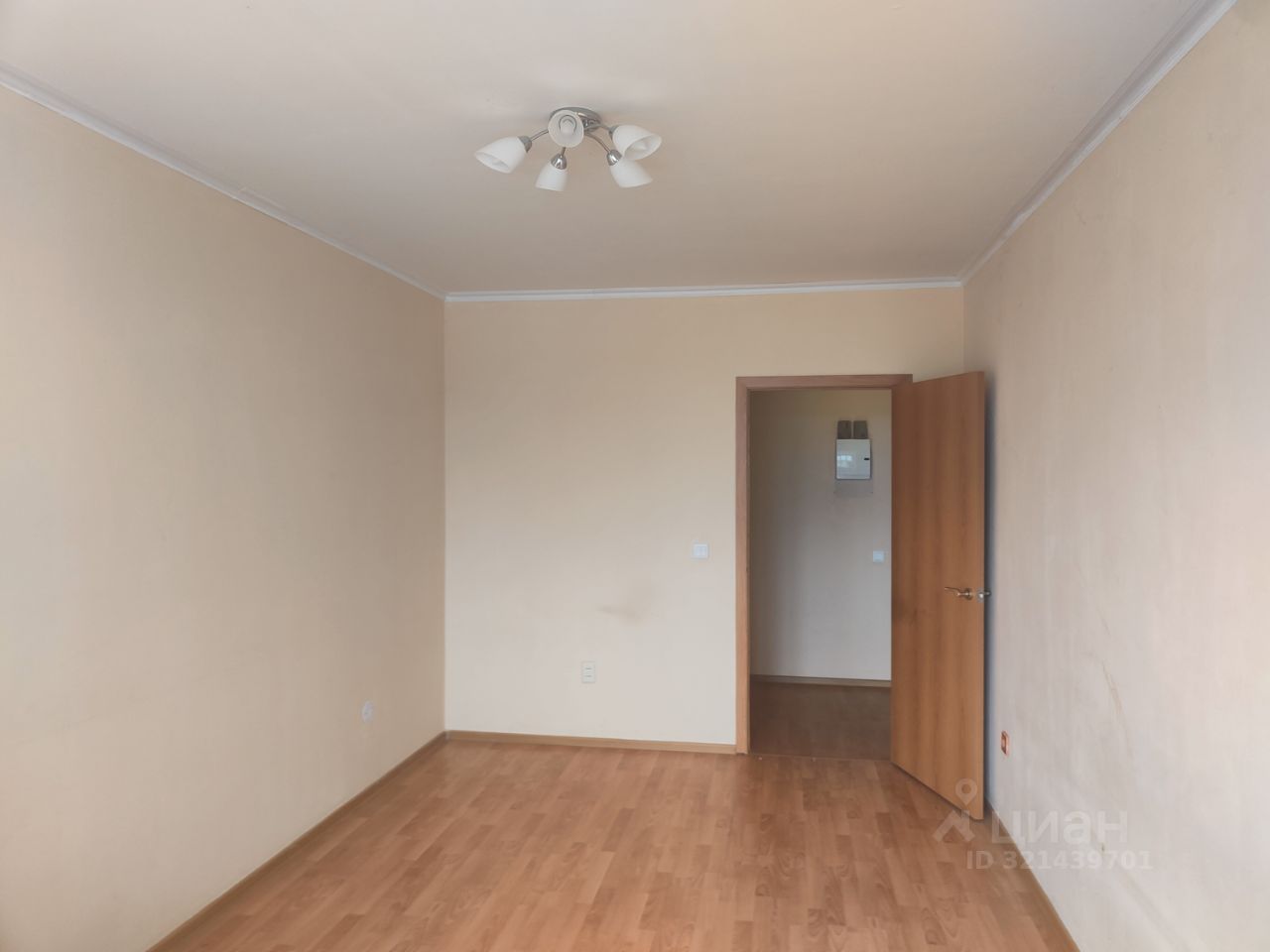 Продажа 1-комн квартиры на вторичном рынке д. Куттузи, улица Уланская, 3