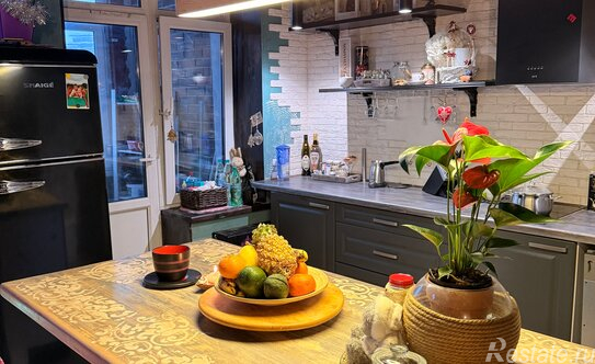 Продажа 3-комн квартиры на вторичном рынке Красногорск, Парковая улица,  д. 20