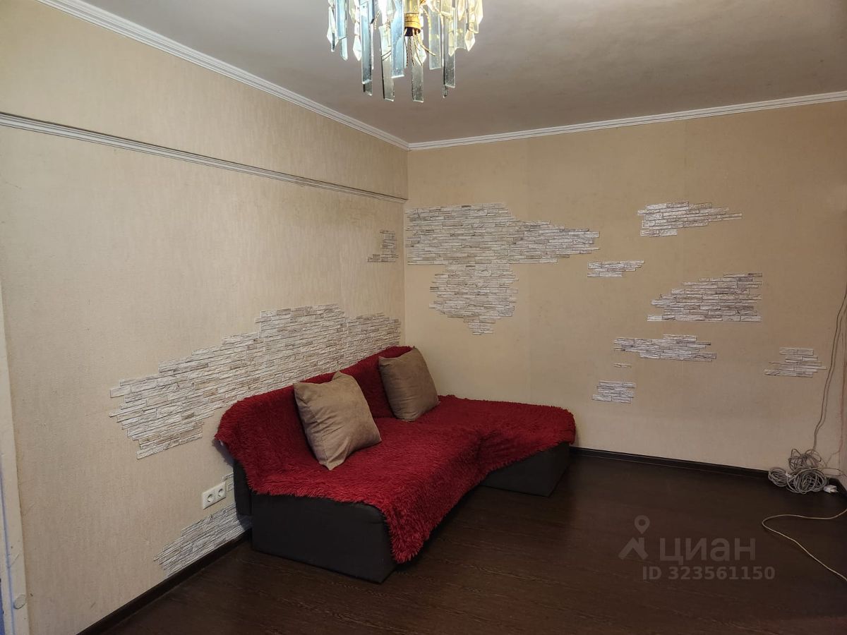 Аренда 2-комн квартиры на вторичном рынке бульвар Маршала Рокоссовского, 25