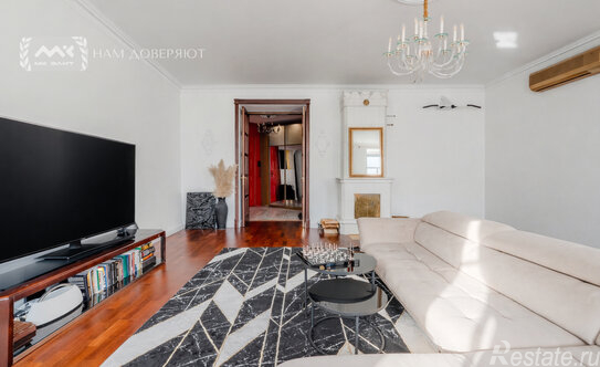 Продажа 3-комн квартиры на вторичном рынке Басков пер,  д. 37-39