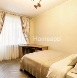 Продажа 2-комн квартиры на вторичном рынке ул Брянская,  д. 2