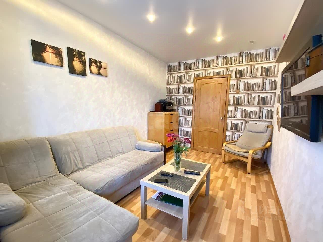 Продажа 2-комн квартиры на вторичном рынке Дубна, улица Курчатова, 30