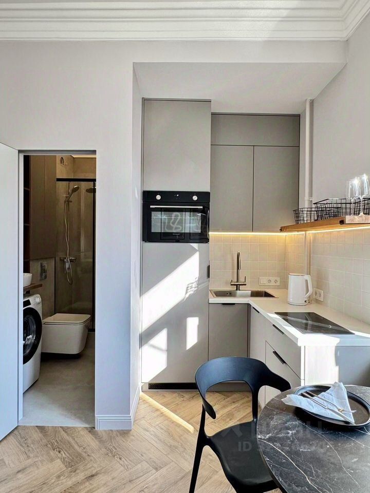 Аренда студии улица Толбухина, 8К1