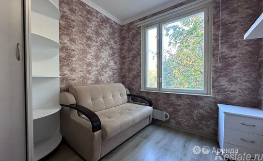 Аренда 2-комн квартиры на вторичном рынке Соловьиный проезд,  д. 2