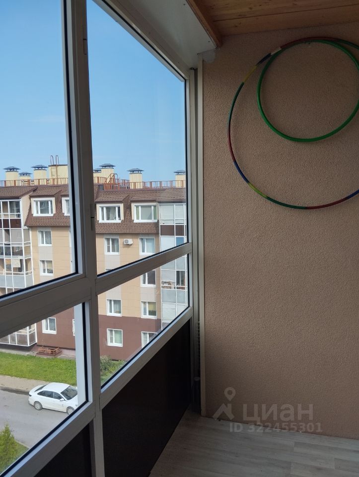 Продажа 2-комн квартиры на вторичном рынке пос. Шушары, Пулковское тер., улица Переведенская, 6Б