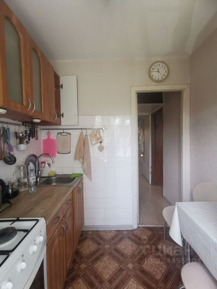 Продажа 1-комн квартиры на вторичном рынке Онежская улица, 27