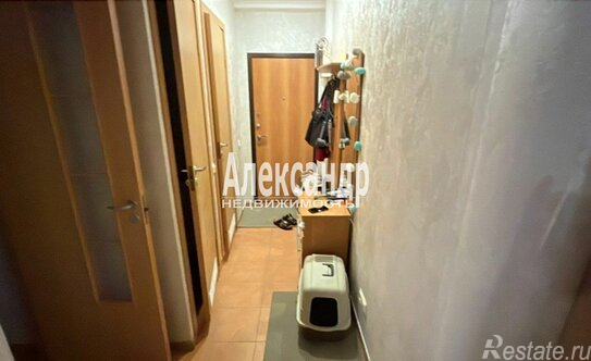 Продажа 2-комн квартиры на вторичном рынке Большевиков пр-кт,  д. 79,  к. 1