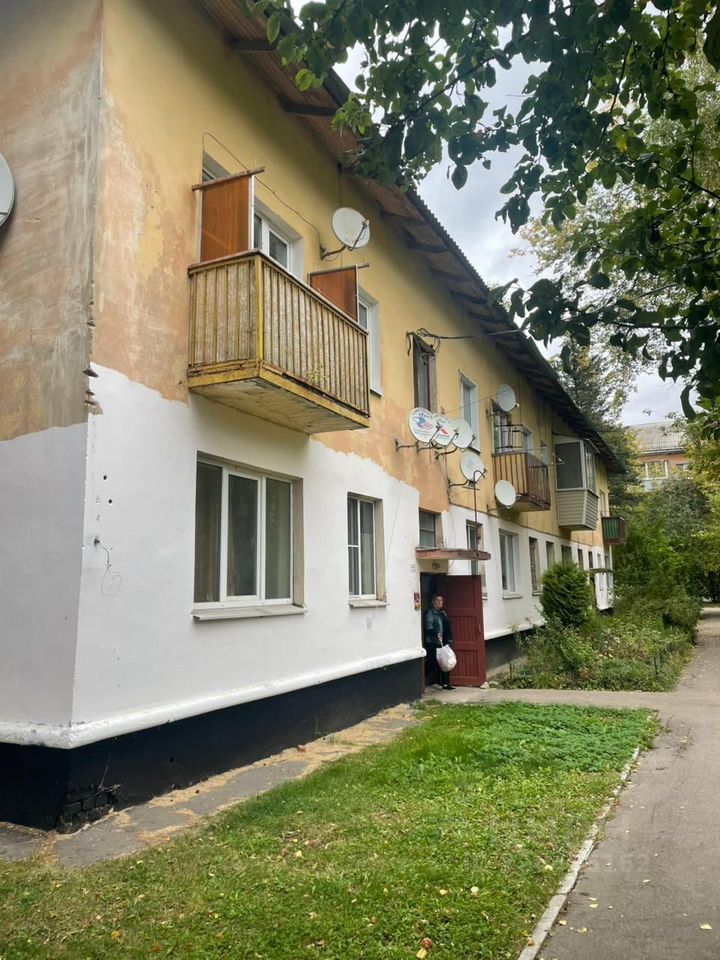 Продажа 2-комн квартиры на вторичном рынке Жилево пгт, улица Северная, 37