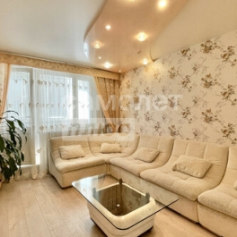 Продажа 3-комн квартиры на вторичном рынке улица Декабристов