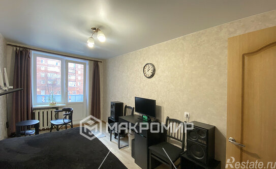 Продажа 3-комн квартиры на вторичном рынке Просвещения пр-кт,  д. 46,  к. 2