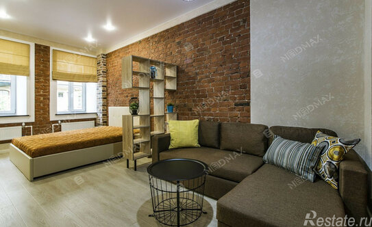 Аренда 2-комн квартиры на вторичном рынке улица Красного Курсанта,  д. 10