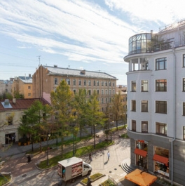 Продажа 3-комн квартиры на вторичном рынке 7-я линия