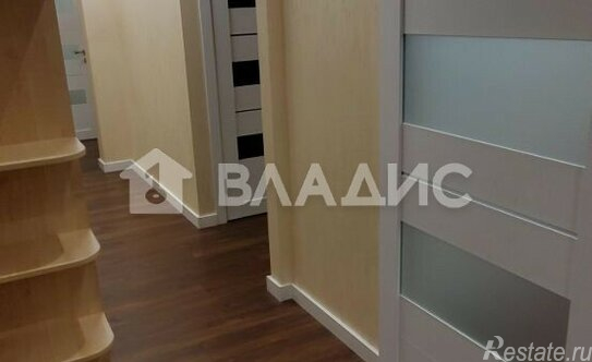 Продажа 2-комн квартиры на вторичном рынке ул Винокурова,  д. 2