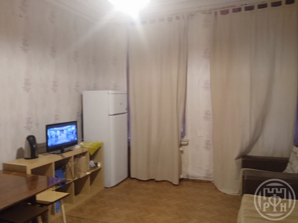 Продажа комнаты 7-я Красноармейская ул. ,  д. 7