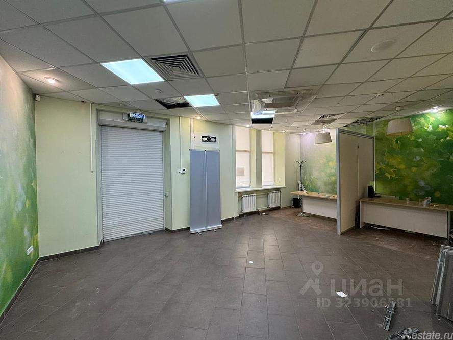 Продажа торгового помещения Сельскохозяйственная улица,  д. 9