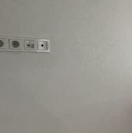 Продажа 3-комн квартиры на вторичном рынке бульвар Матроса Железняка, 15/9