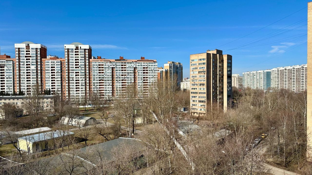 Продажа 3-комн квартиры на вторичном рынке Молодогвардейская улица, 6