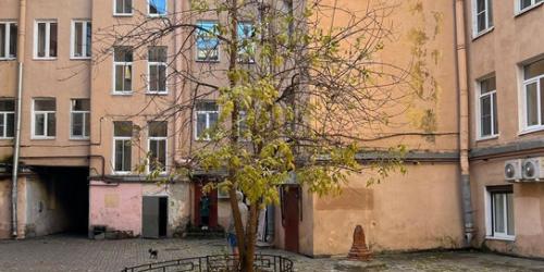 5-комн квартира Спасский пер,  д. 10