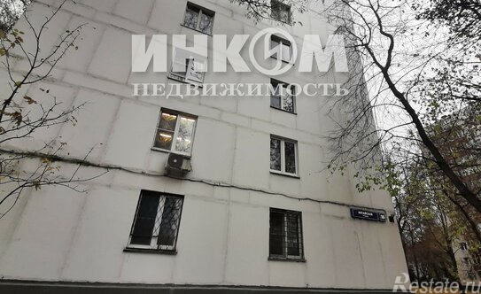Продажа 2-комн квартиры на вторичном рынке Алтайская улица,  д. 16