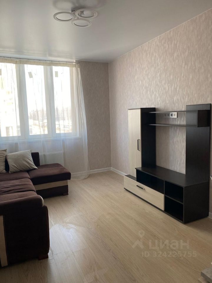 Продажа 2-комн квартиры на вторичном рынке Мытищи, проспект Астрахова, 7