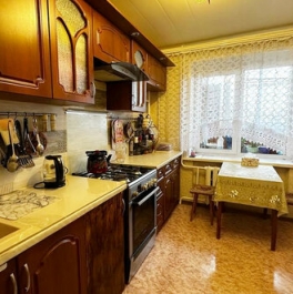 Продажа 3-комн квартиры на вторичном рынке Чехов г, Вишневый б-р,  д. 4