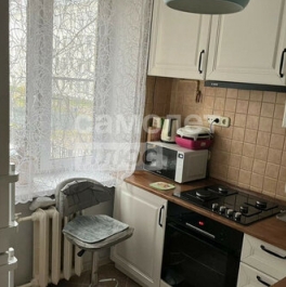 Продажа 2-комн квартиры на вторичном рынке Кастанаевская улица,  д. 8