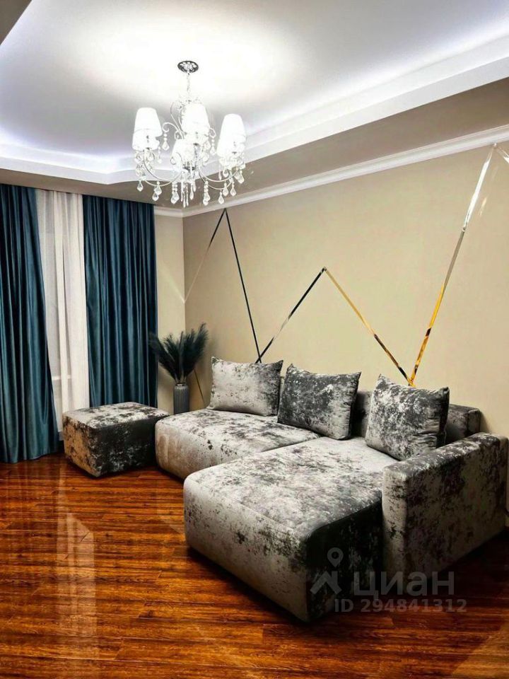 Аренда 2-комн квартиры на вторичном рынке площадь Победы, 1кБ