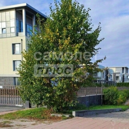 Продажа 2-комн квартиры на вторичном рынке Петергофское ш,  д. 45