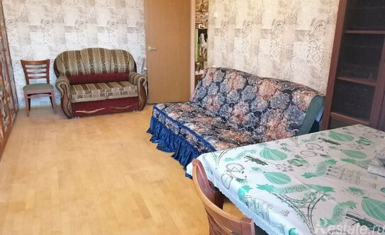 Продажа 2-комн квартиры на вторичном рынке ул Академика Понтрягина,  д. 19