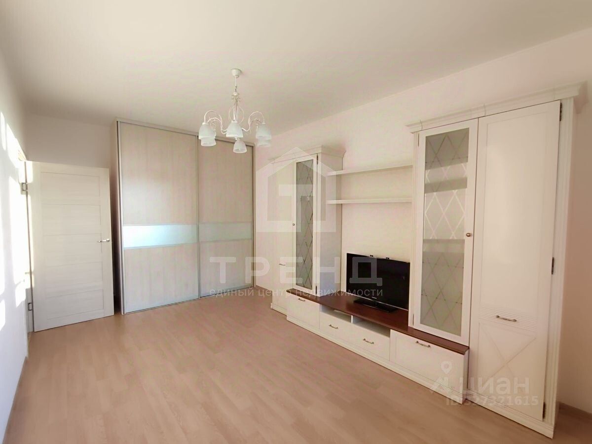 Продажа 1-комн квартиры на вторичном рынке улица Адмирала Черокова, 20