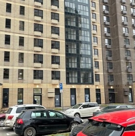 Продажа 2-комн квартиры на вторичном рынке улица Малышева