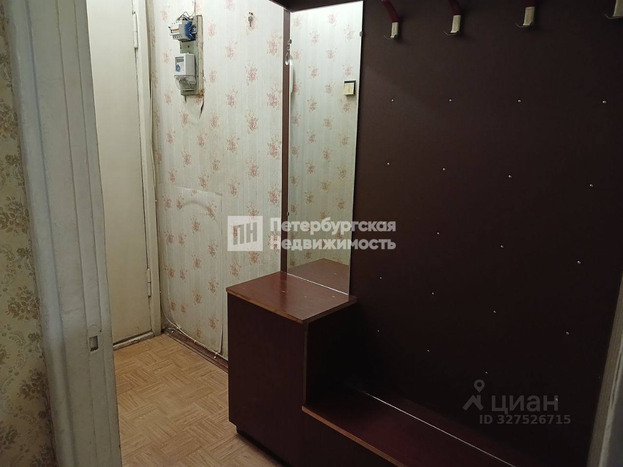 Продажа 1-комн квартиры на вторичном рынке Брюсовская улица, 4