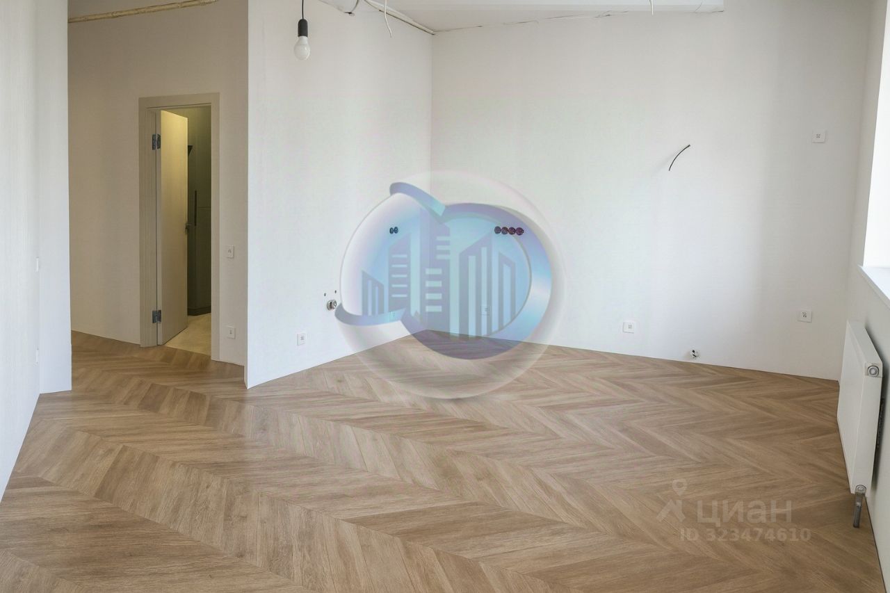 Продажа 2-комн квартиры на вторичном рынке пос. Развилка, проезд Римский, 11