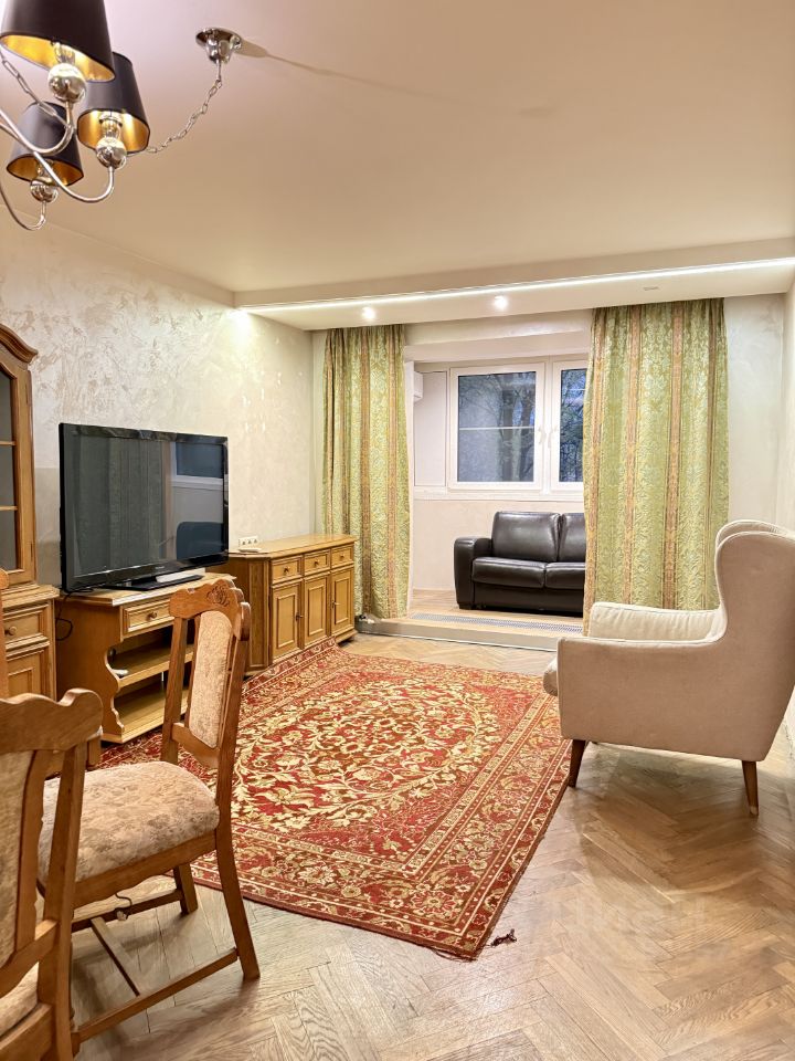 Продажа 3-комн квартиры на вторичном рынке Пролетарский проспект, 41