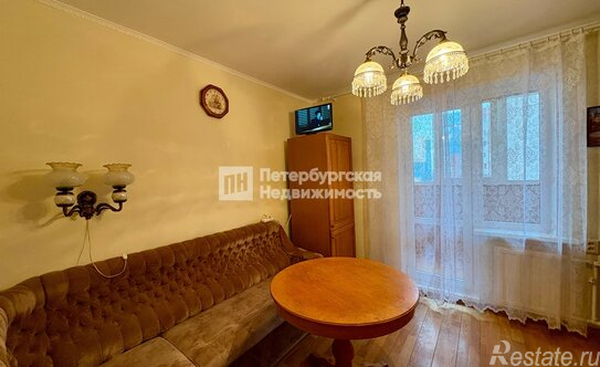 Продажа 1-комн квартиры на вторичном рынке Планерная ул,  д. 67,  к. 4