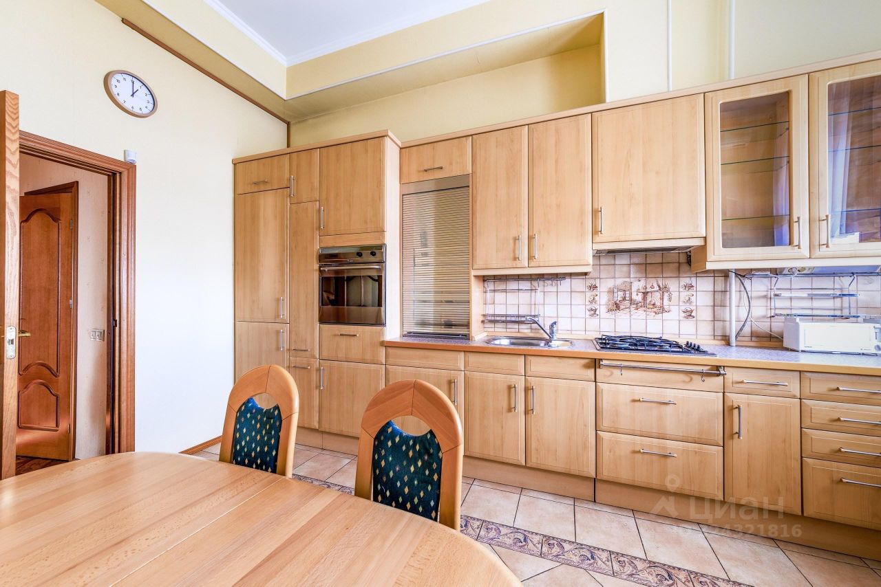 Продажа 3-комн квартиры на вторичном рынке проезд Стратонавтов, 11К1