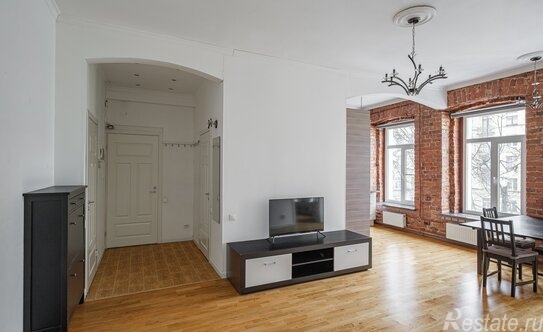 Продажа 2-комн квартиры на вторичном рынке ул Тверская,  д. 14